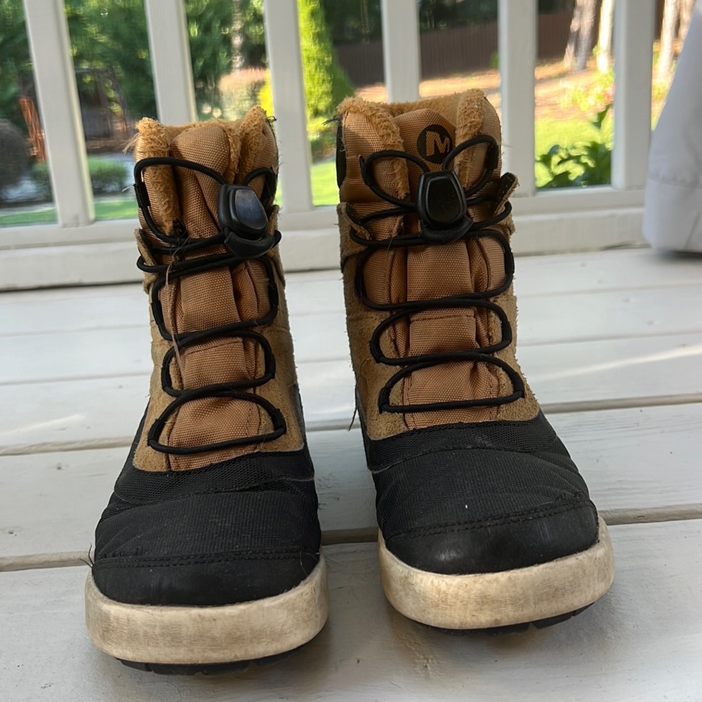 Boys snow boots